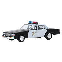 Terminator 2 '87 Chevy Caprice Greenlight Hollywood 1/64 Diecast Vehicle